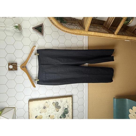 Akris Punto Pants - Akris Punto 100% Wool Charcoal Trouser Pant - Size - 4